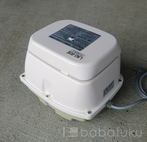 エアーポンプ 日東工器(クボタ) LAG-80E(右)